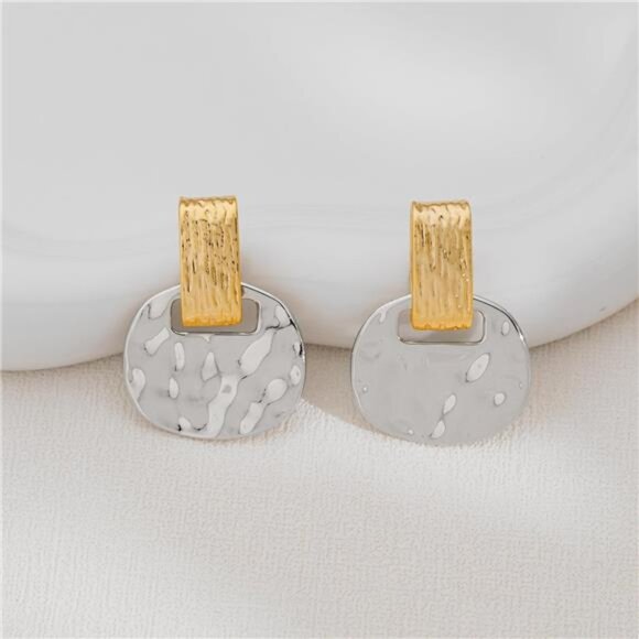 🌿 Two-Tone Hammered Drop Earrings | Elegant Brass Dangle Jewelry 🌿 - Picture 4 of 5